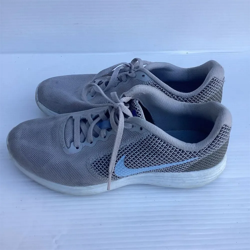 Nike Women's Revolution 3 Running Shoes‎ Gray Size 8 Athletic Low Top